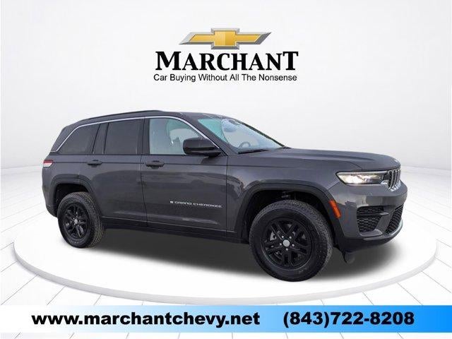 2025 Jeep Grand Cherokee Laredo 4x4