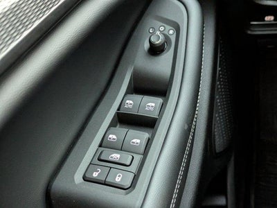 2025 Jeep Grand Cherokee Laredo 4x4