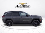 2025 Jeep Grand Cherokee Laredo 4x4