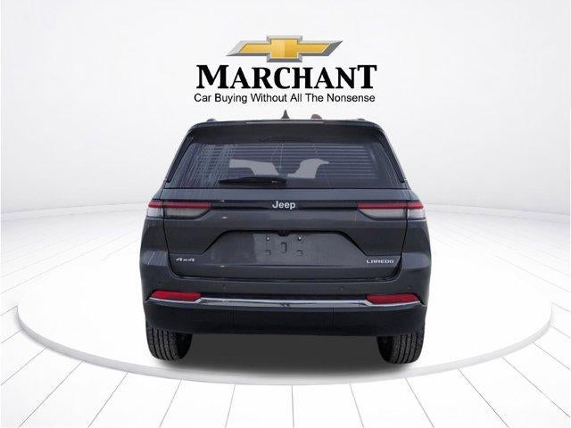 2025 Jeep Grand Cherokee Laredo 4x4