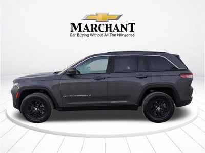 2025 Jeep Grand Cherokee Laredo 4x4