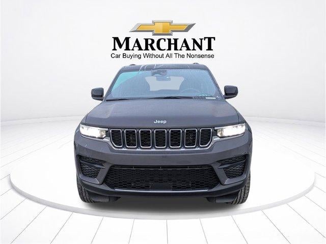 2025 Jeep Grand Cherokee Laredo 4x4