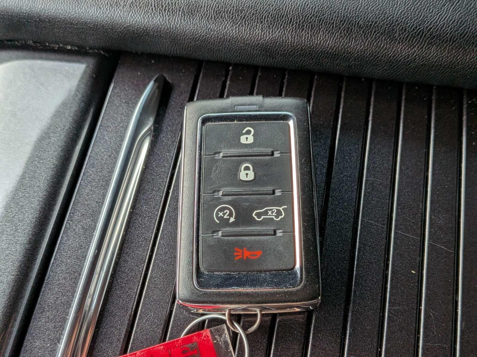 2023 Jeep Wagoneer 4x4