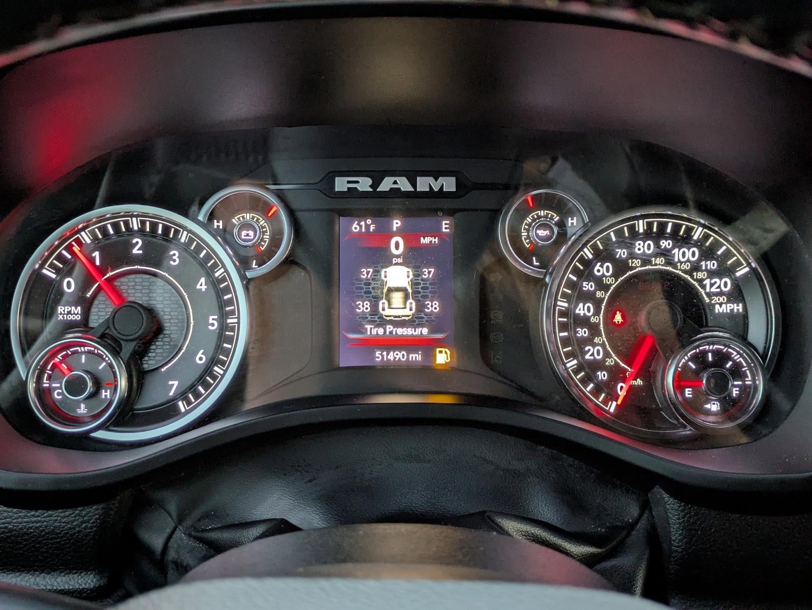 2023 RAM 1500 Big Horn 4x2 Crew Cab 5'7" Box