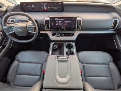 2025 Ford Expedition Active 4x4