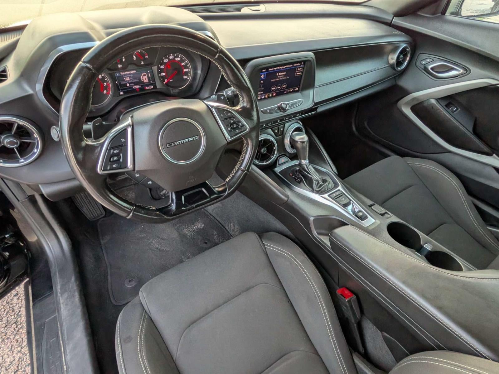 2023 Chevrolet Camaro 1LT - Photo 13