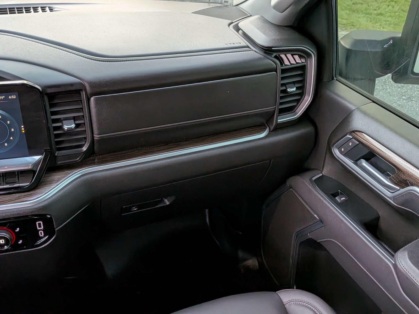 2025 Chevrolet Silverado 2500 HD Crew Cab Standard Box 4-Wheel Drive LT