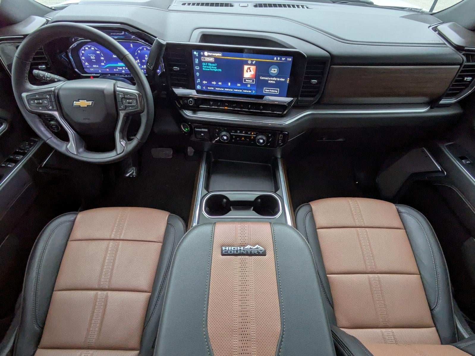 2025 Chevrolet Silverado 2500 HD Crew Cab Standard Box 4-Wheel Drive High Country