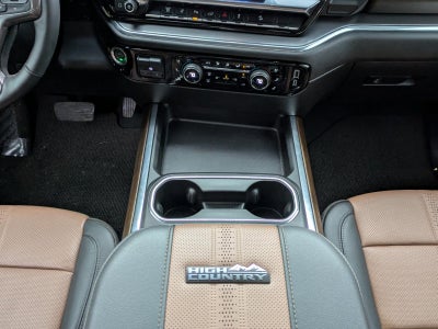 2025 Chevrolet Silverado 2500 HD Crew Cab Standard Box 4-Wheel Drive High Country