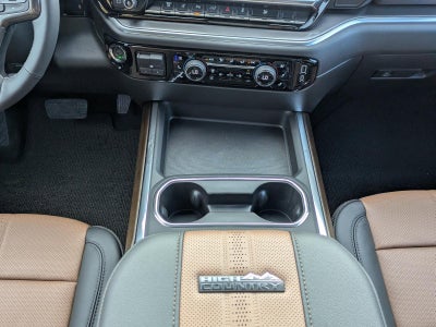 2025 Chevrolet Silverado 3500 HD High Country