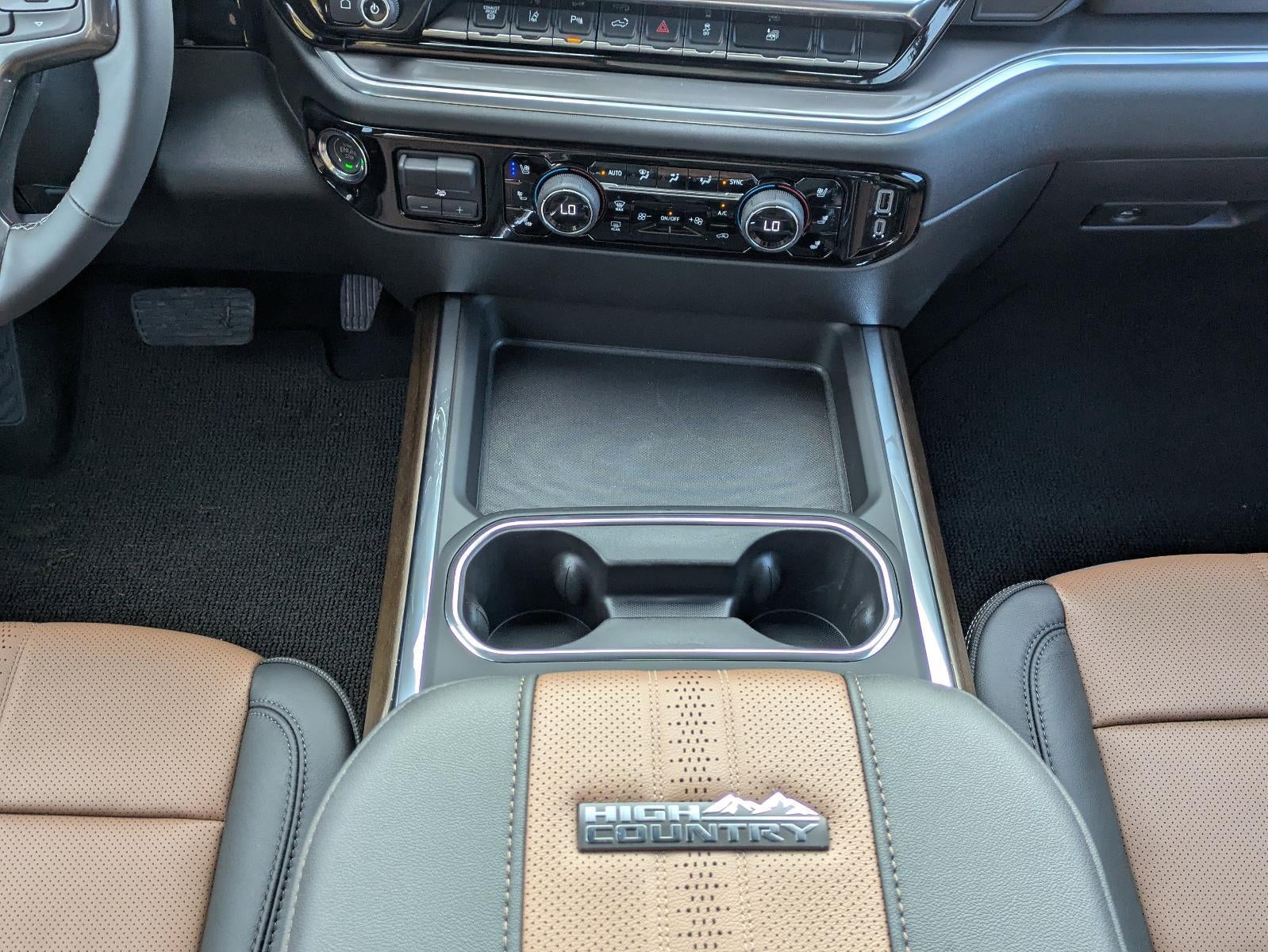 2025 Chevrolet Silverado 3500 HD High Country