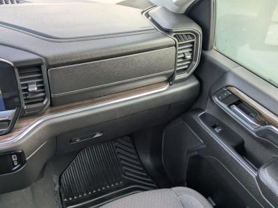 2024 Chevrolet Silverado 3500 HD Crew Cab Long Box 4-Wheel Drive LT