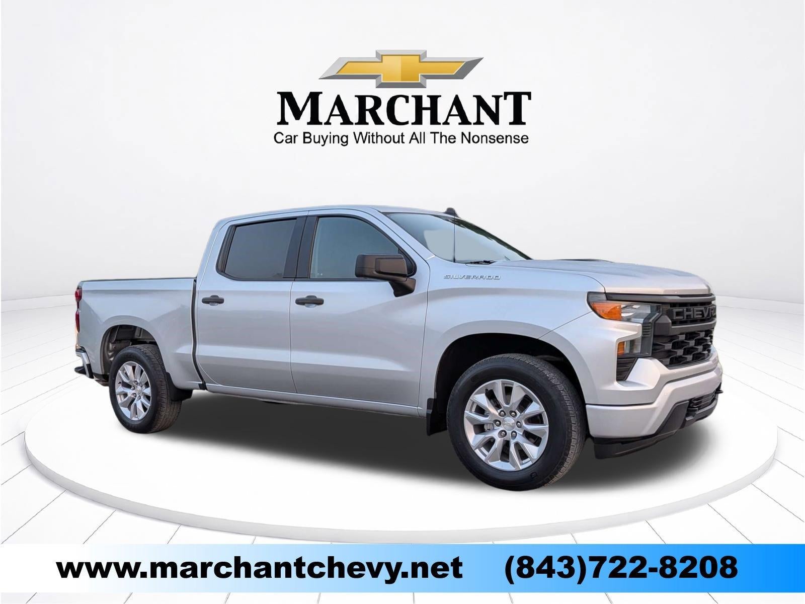 2022 Chevrolet Silverado 1500 Crew Cab Short Box 2-Wheel Drive Custom