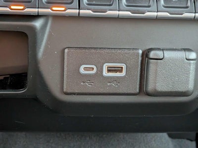 2022 Chevrolet Silverado 1500 Crew Cab Short Box 2-Wheel Drive Custom