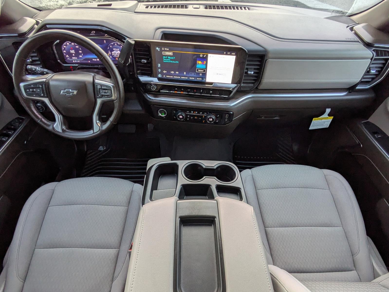 2024 Chevrolet Silverado 1500 Crew Cab Short Box 4-Wheel Drive RST