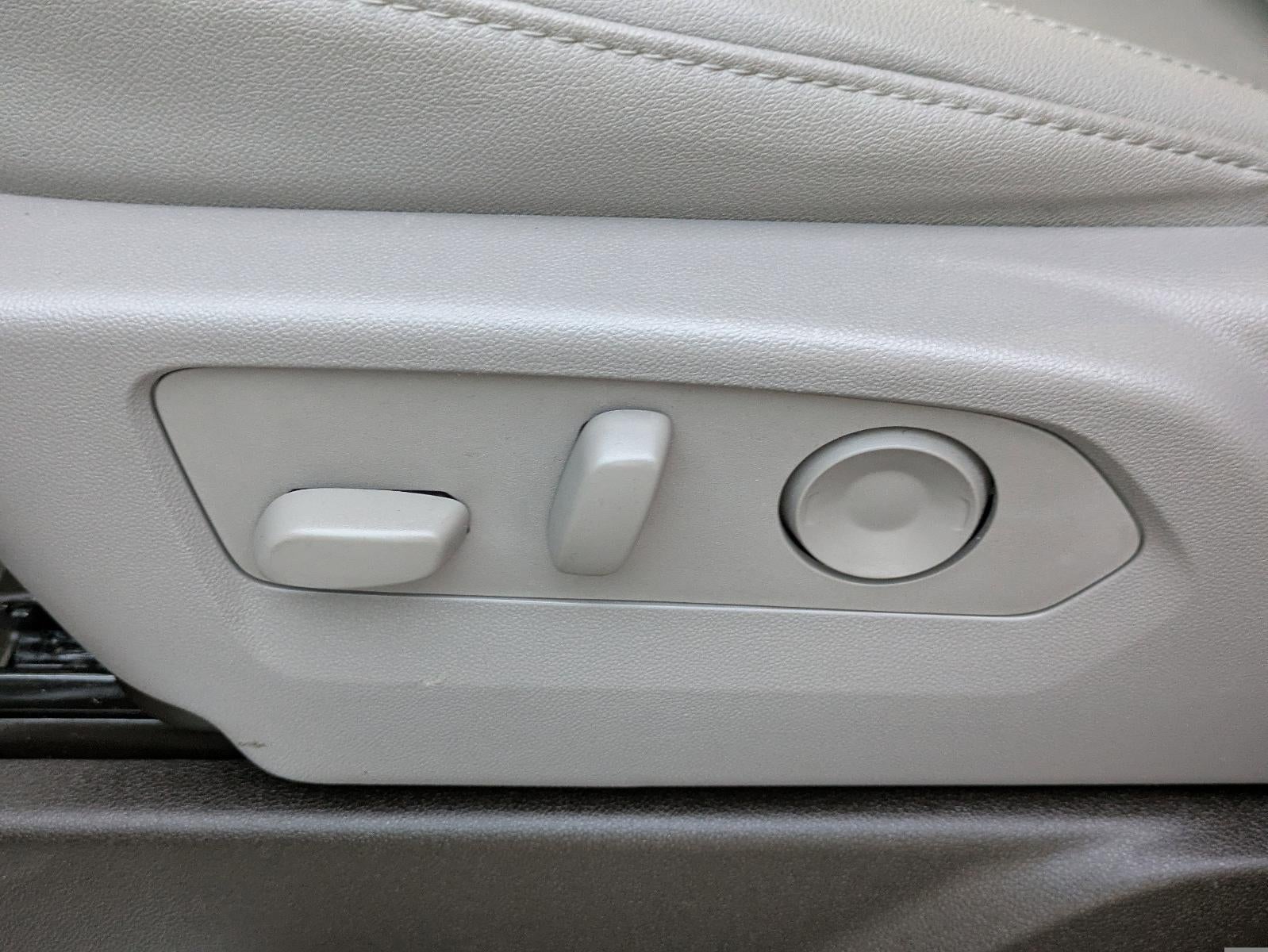 2023 Chevrolet Silverado 1500 Crew Cab Short Box 4-Wheel Drive RST