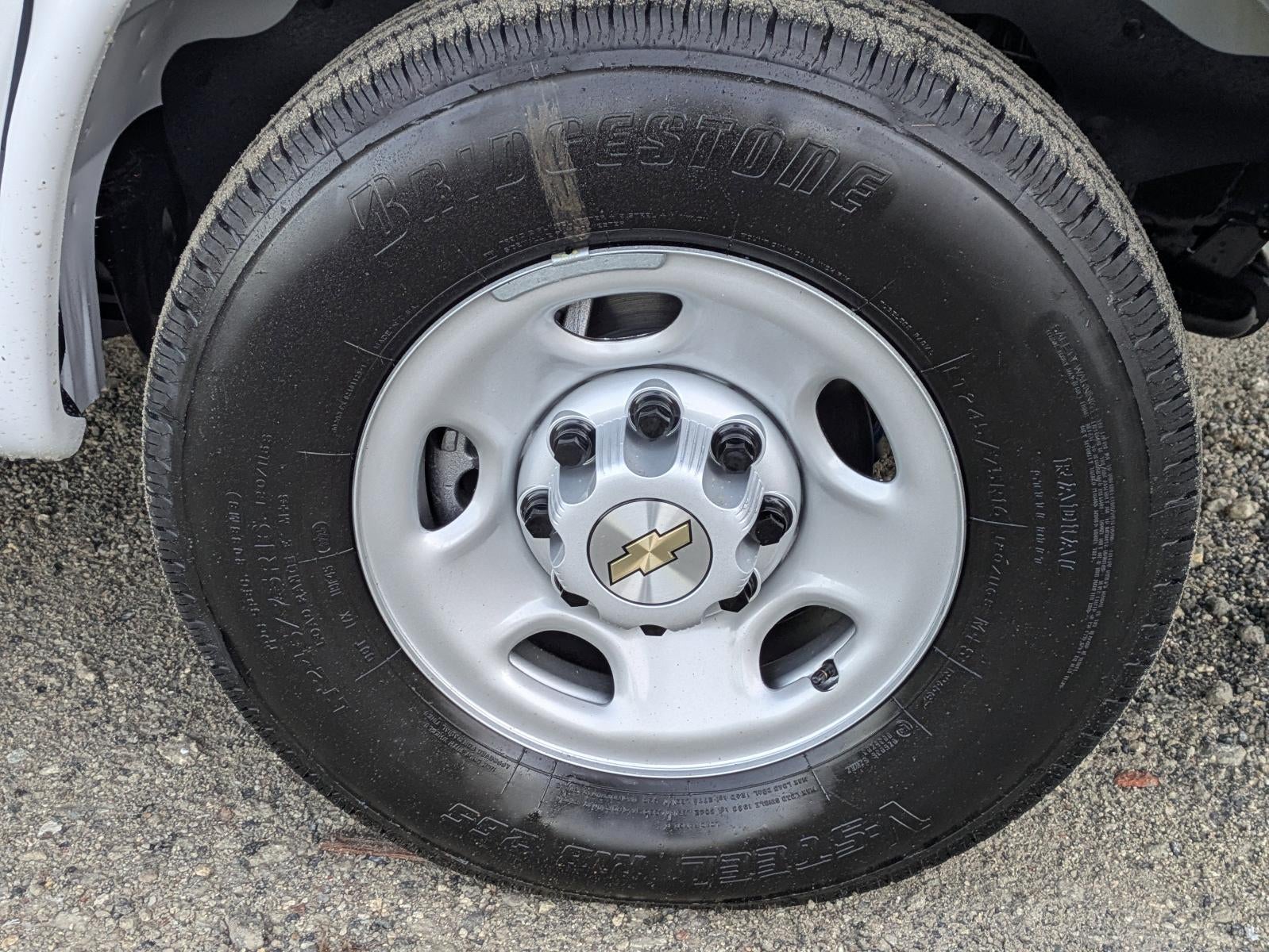 2025 Chevrolet Express Cargo 2500 Base