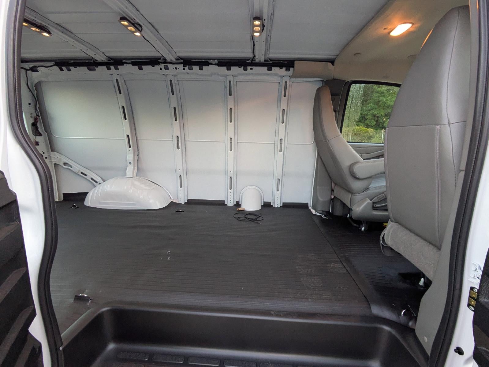 2025 Chevrolet Express Cargo 2500 Base