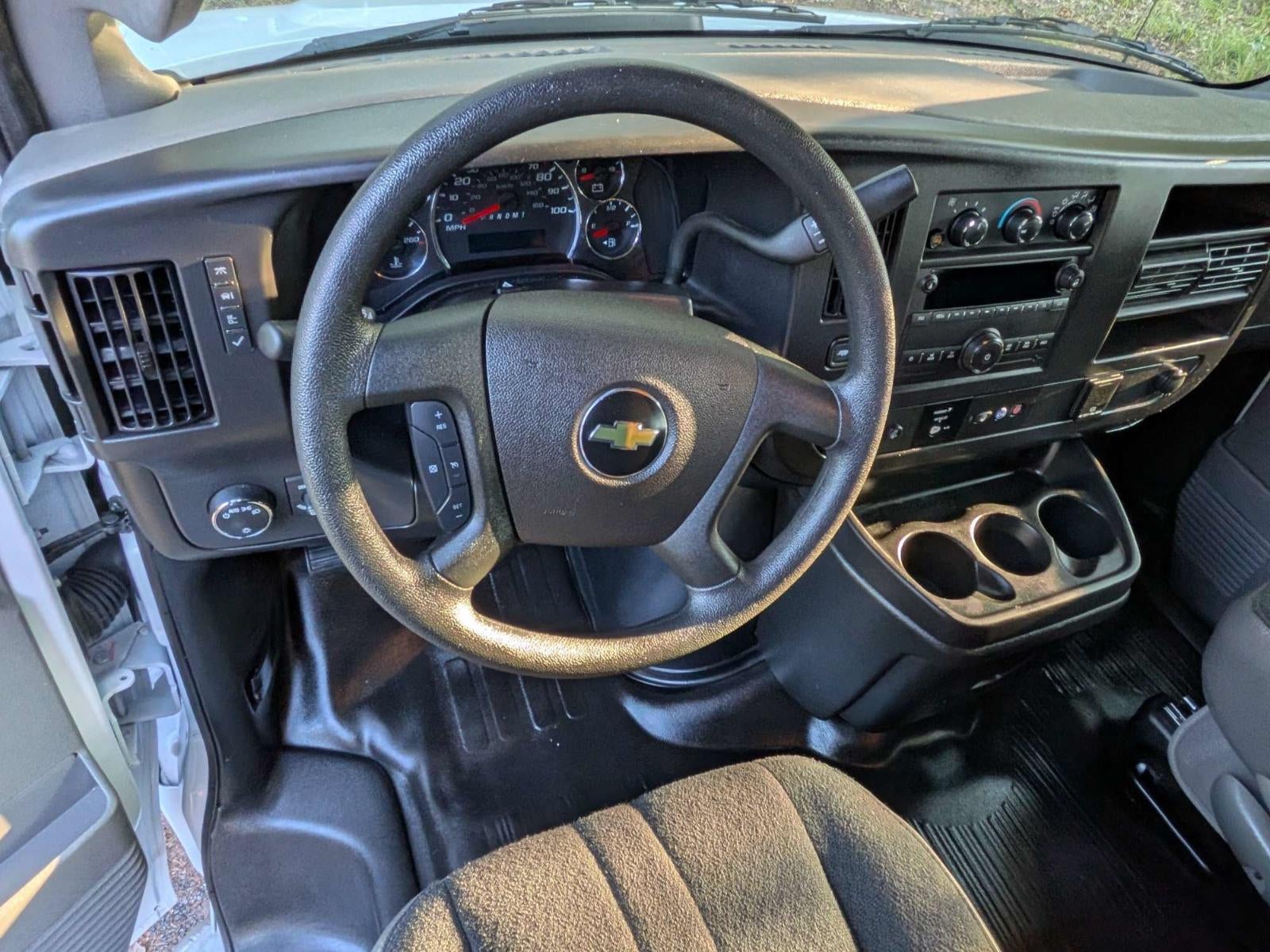 2025 Chevrolet Express Cargo 2500 Regular Wheelbase Rear-Wheel Drive