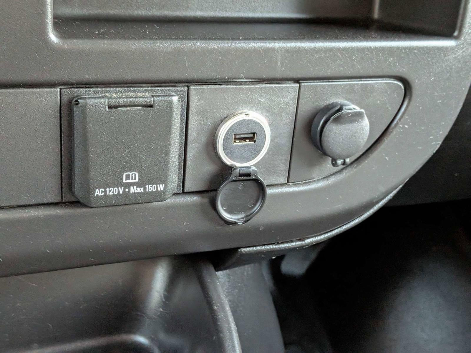 2022 Chevrolet Express Cargo 2500 2500 Regular Wheelbase Rear-Wheel Drive