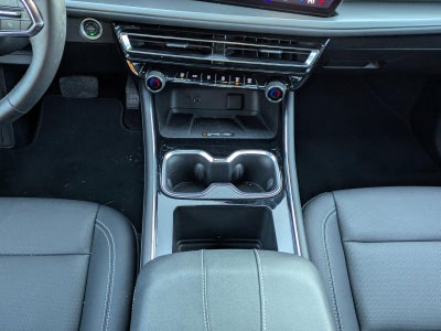 2025 Chevrolet Traverse LT w/1LT