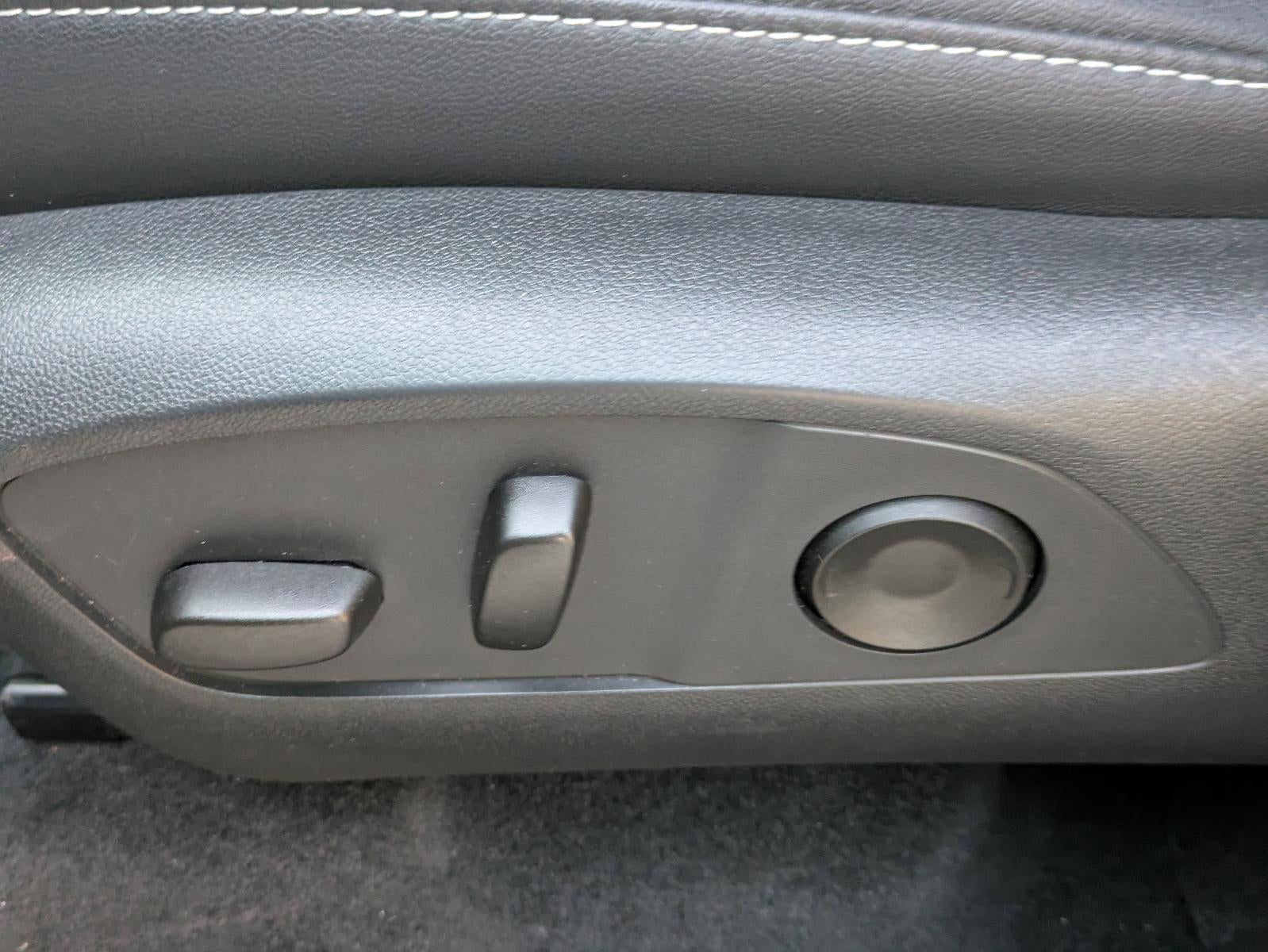 2025 Chevrolet Traverse LT w/1LT