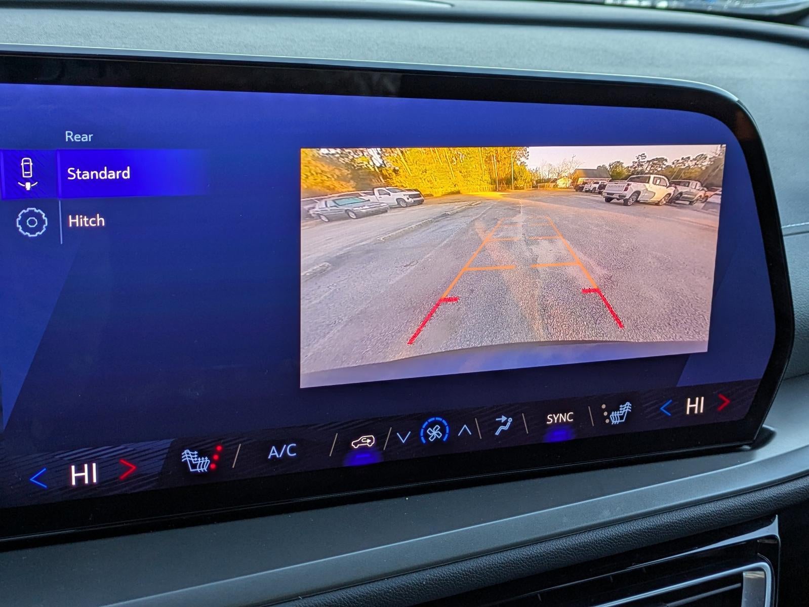 2025 Chevrolet Traverse LT w/1LT