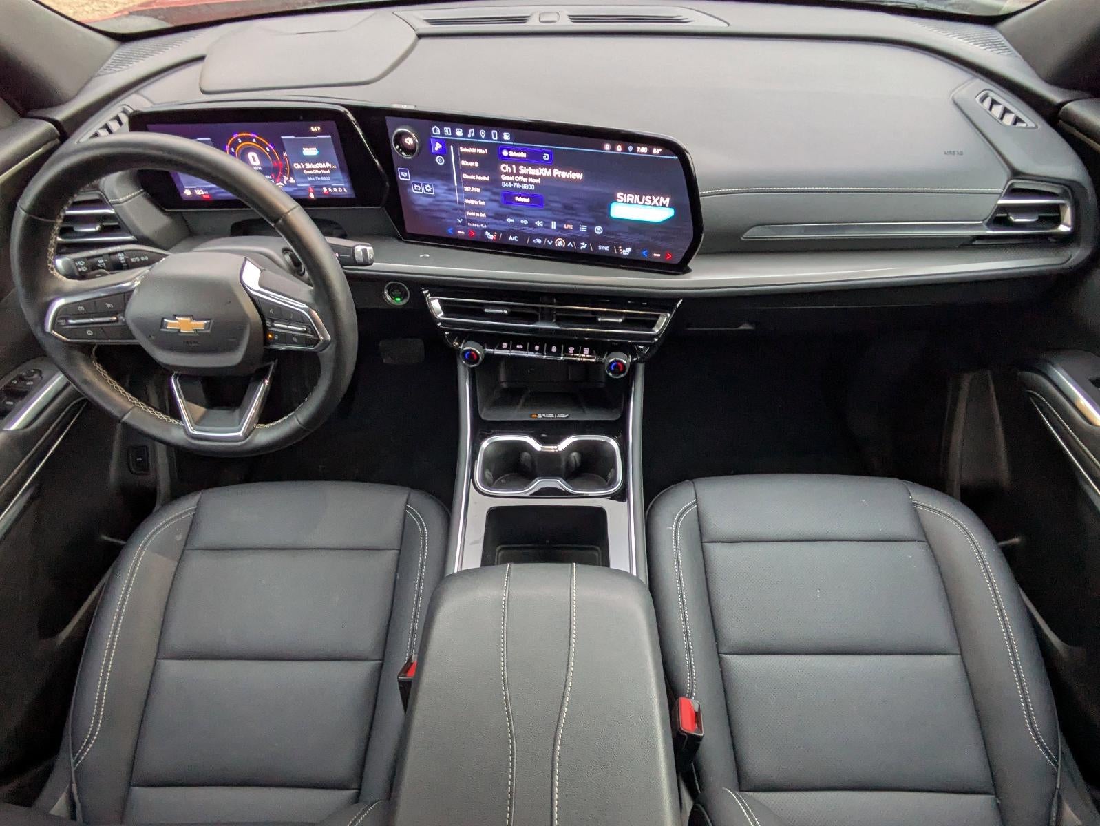 2025 Chevrolet Traverse LT w/1LT