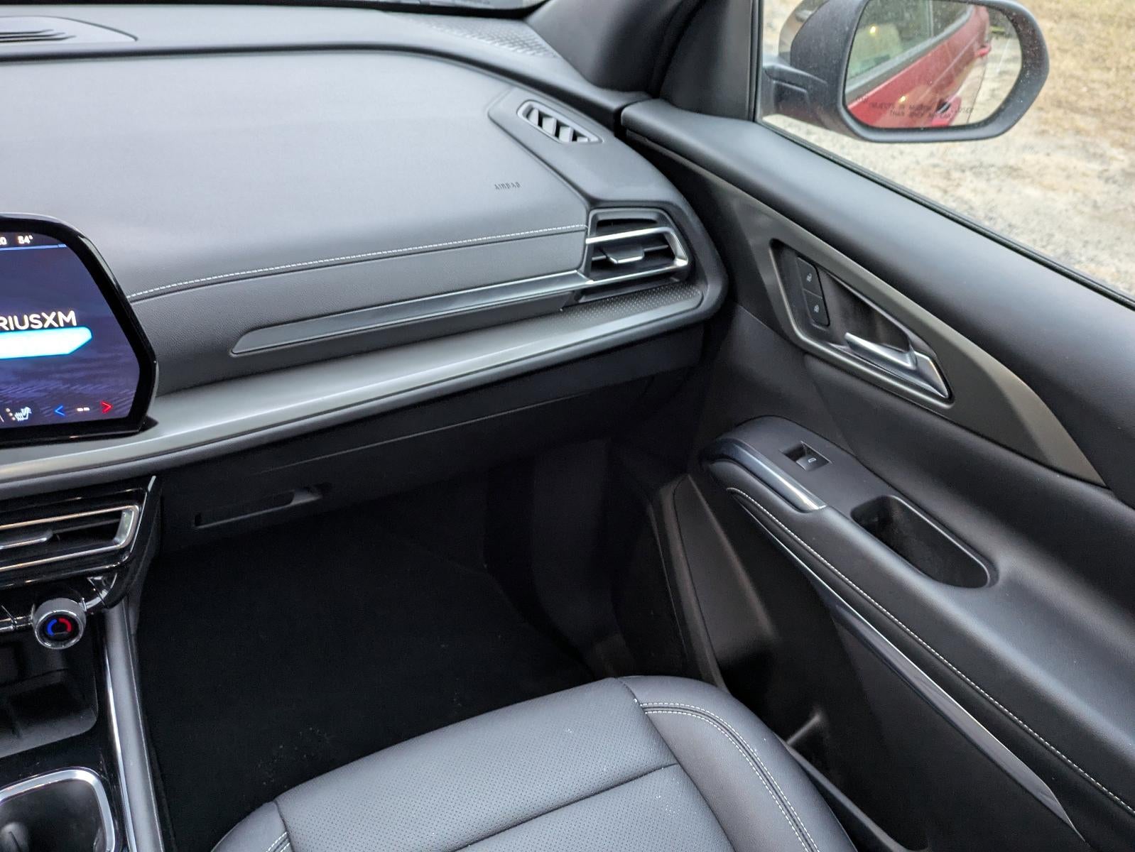 2025 Chevrolet Traverse LT w/1LT