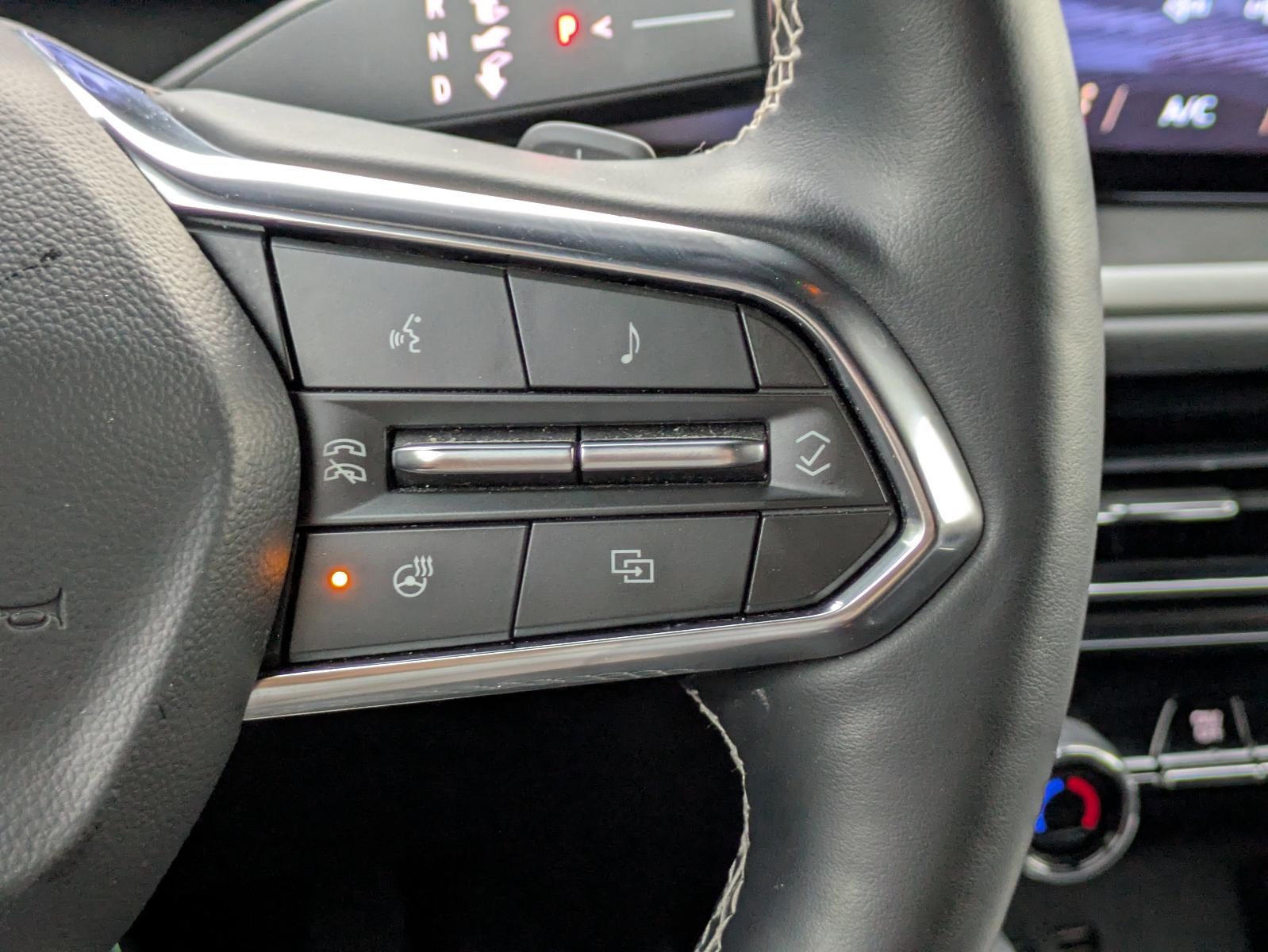 2025 Chevrolet Traverse LT w/1LT