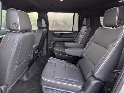 2025 Chevrolet Suburban 4WD Premier