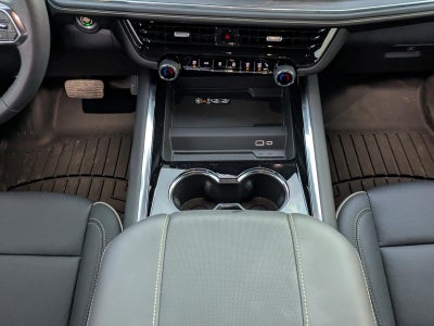 2025 Chevrolet Suburban 4WD Premier