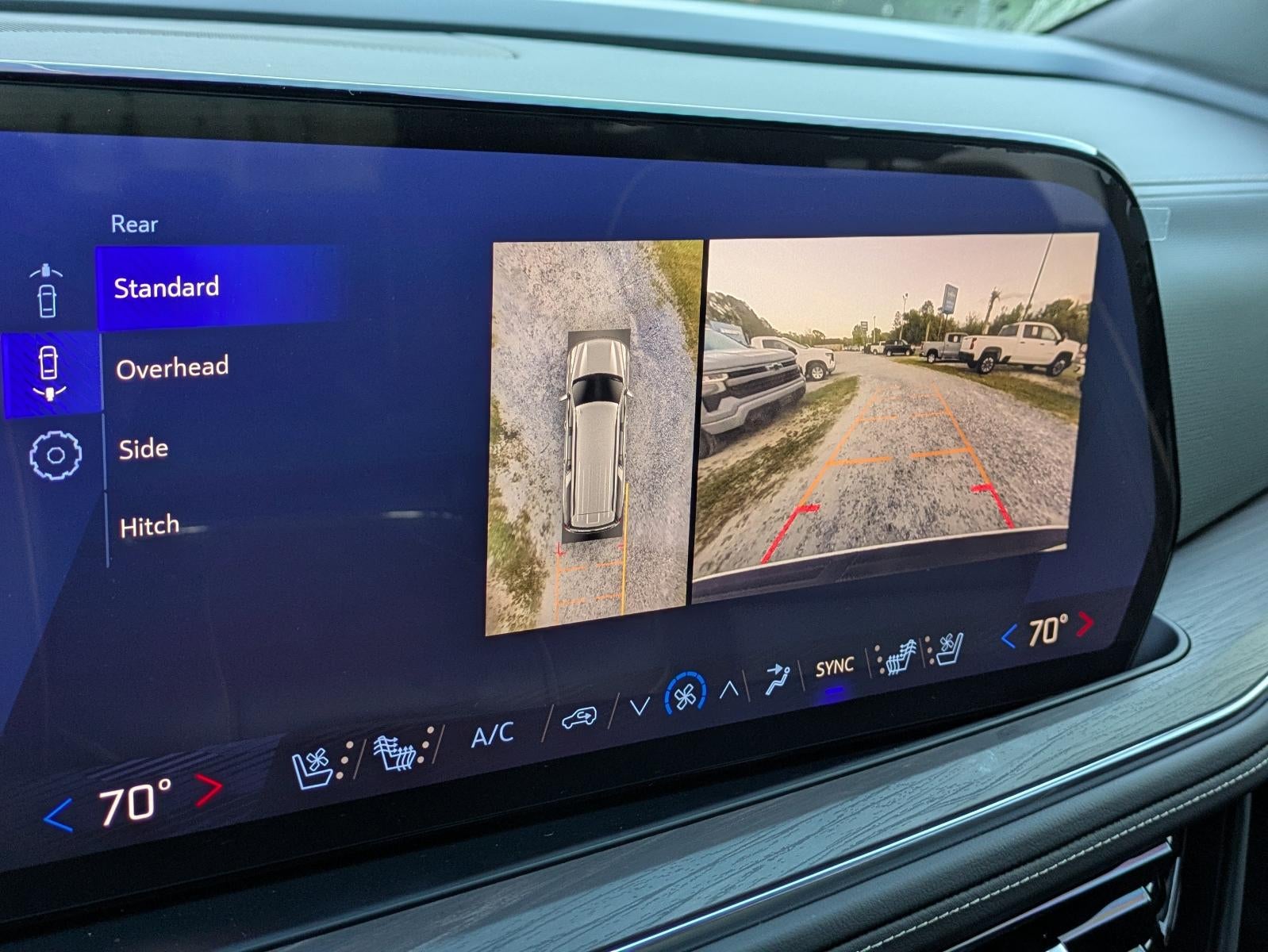 2025 Chevrolet Suburban 4WD Premier