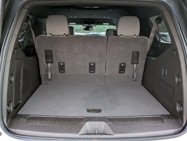 2024 Chevrolet Suburban 2WD LT