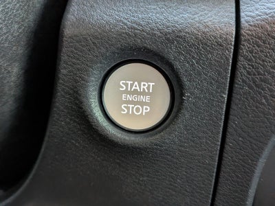 2022 Nissan Frontier Crew Cab 4x4 SV Auto