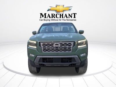 2022 Nissan Frontier Crew Cab 4x4 SV Auto
