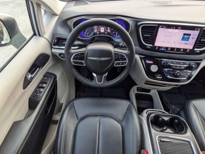 2023 Chrysler Pacifica Touring L FWD