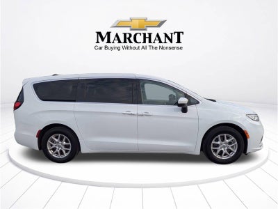 2023 Chrysler Pacifica Touring L FWD