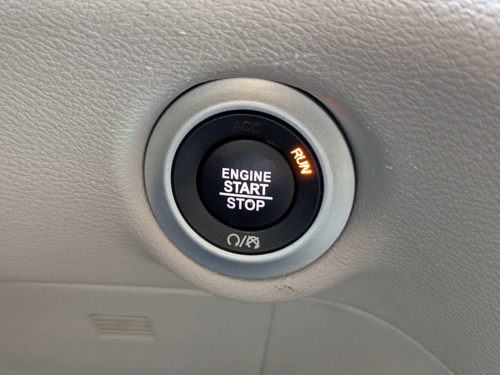 2023 Chrysler Pacifica Touring L FWD
