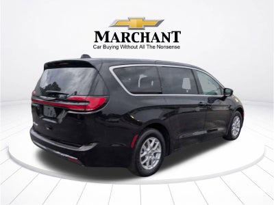 2025 Chrysler Pacifica Select FWD