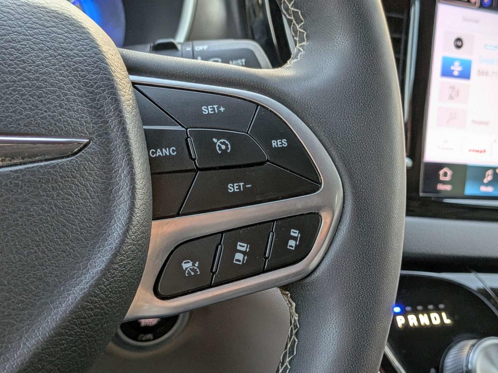 2023 Chrysler Pacifica Touring L FWD