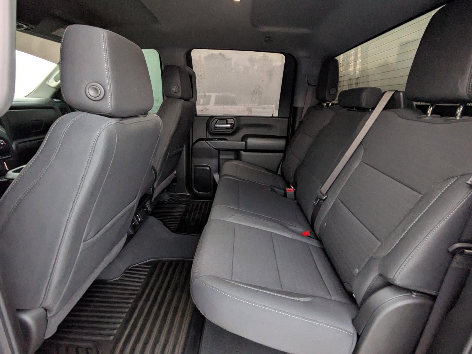 2025 Chevrolet Silverado 2500 HD Crew Cab Standard Box 4-Wheel Drive Custom