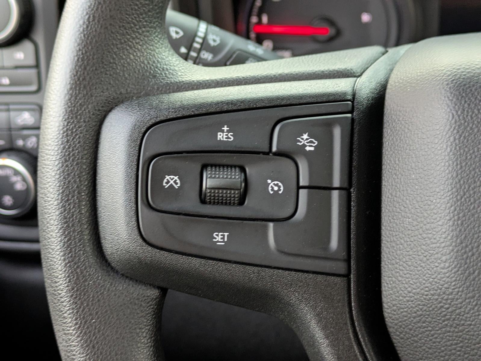 2025 Chevrolet Silverado 2500 HD Crew Cab Standard Box 4-Wheel Drive Custom