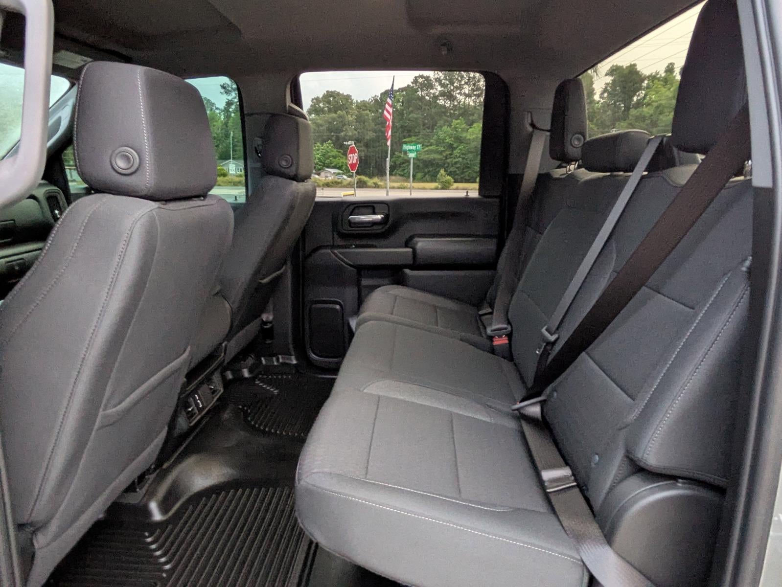 2025 Chevrolet Silverado 2500 HD Crew Cab Standard Box 4-Wheel Drive Custom