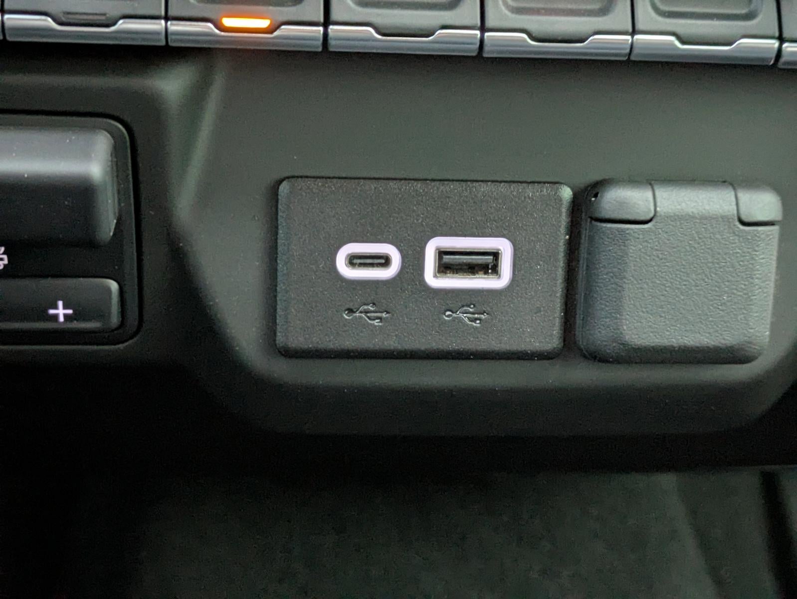 2025 Chevrolet Silverado 2500 HD Crew Cab Standard Box 4-Wheel Drive Custom