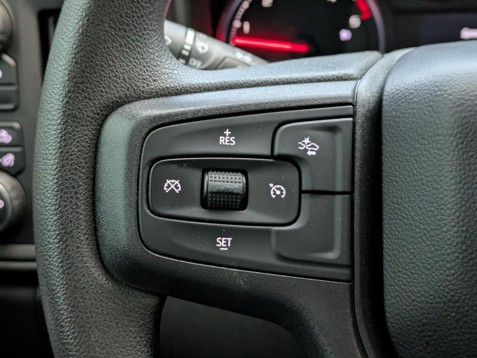 2025 Chevrolet Silverado 2500 HD Crew Cab Standard Box 4-Wheel Drive Custom