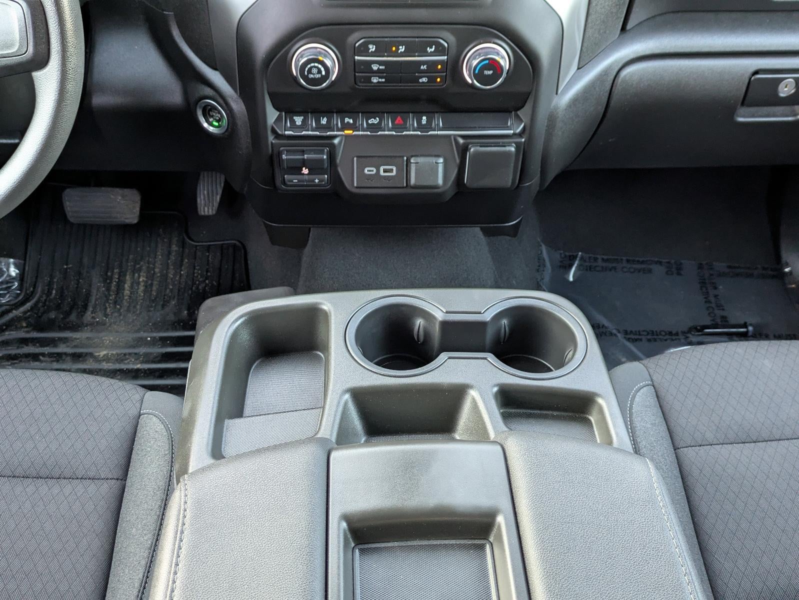 2024 Chevrolet Silverado 2500 HD Crew Cab Standard Box 4-Wheel Drive Custom