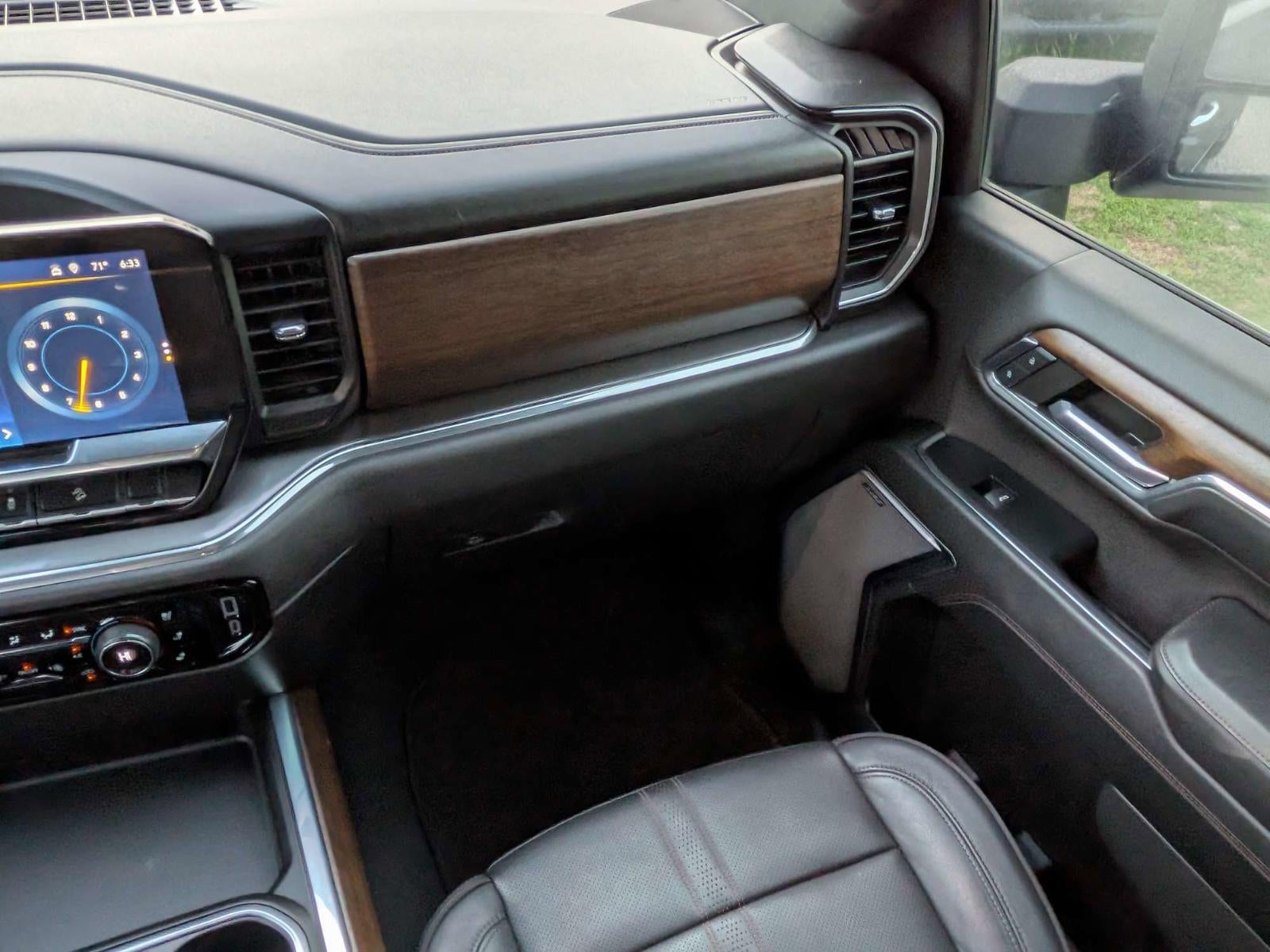 2024 Chevrolet Silverado 3500 HD Crew Cab Standard Box 4-Wheel Drive High Country