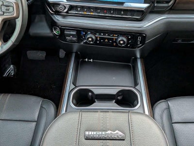 2024 Chevrolet Silverado 3500 HD Crew Cab Standard Box 4-Wheel Drive High Country