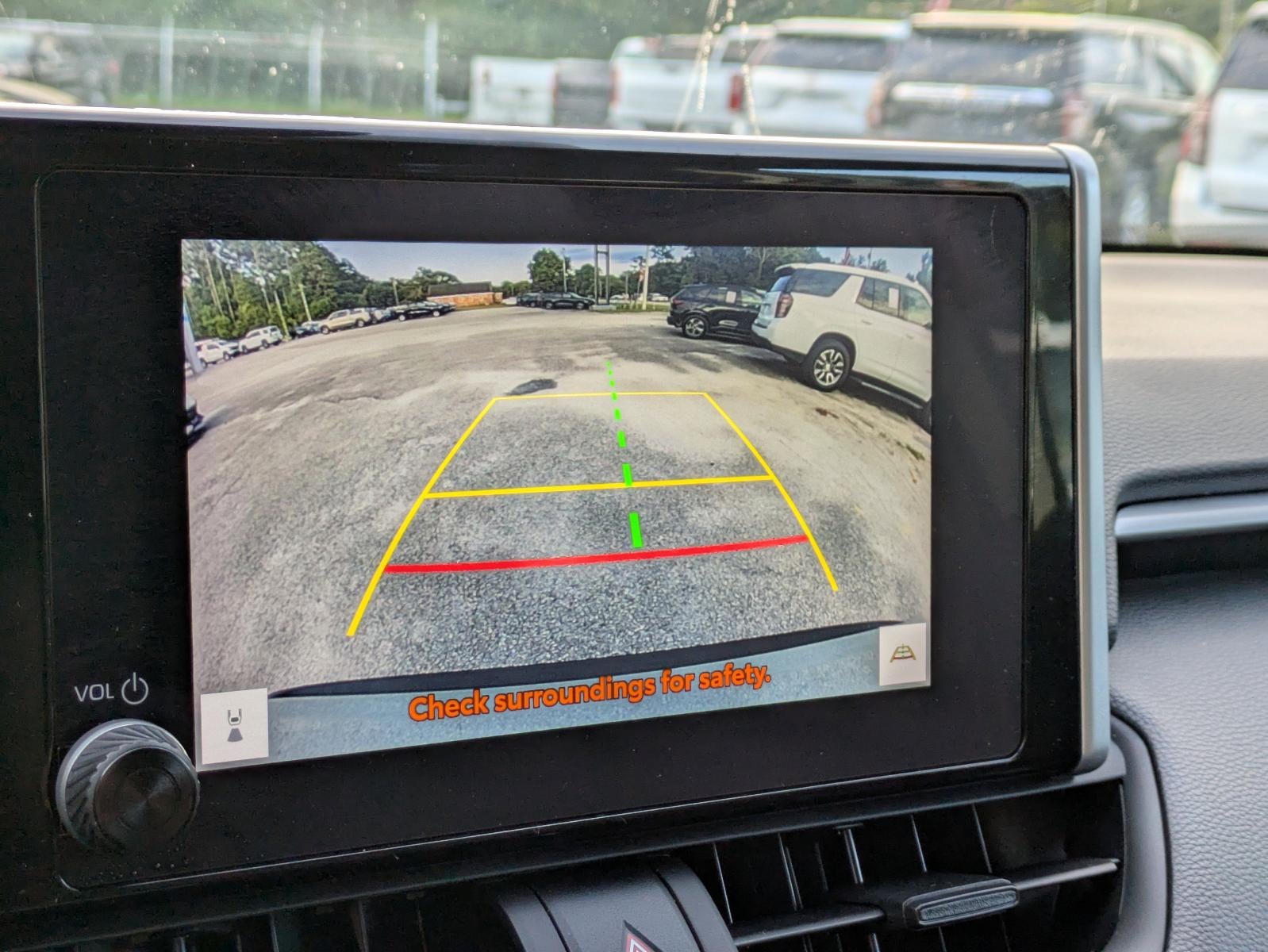 2023 Toyota RAV4 XLE FWD (GS)